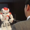 В Японии клиентов банка обслуживает робот
